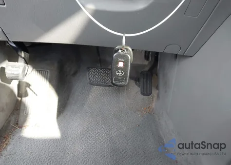 2004 Toyota Highlander Limited V6 from USA, damaged, VIN JTEEP21A740011079